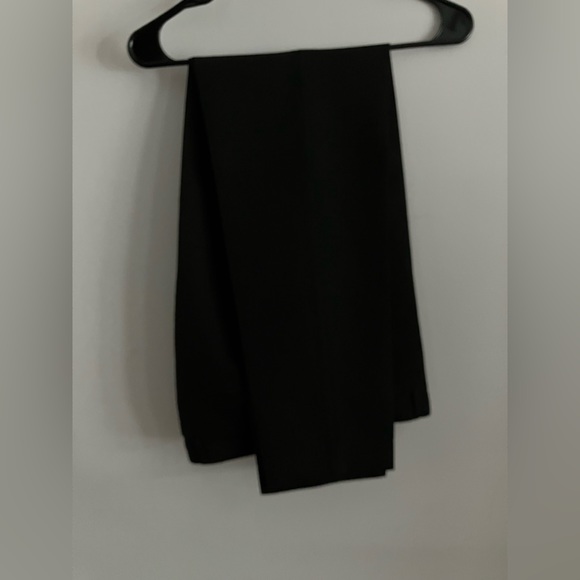 Le Chatêau tappered dress pants with crease - Picture 2 of 2